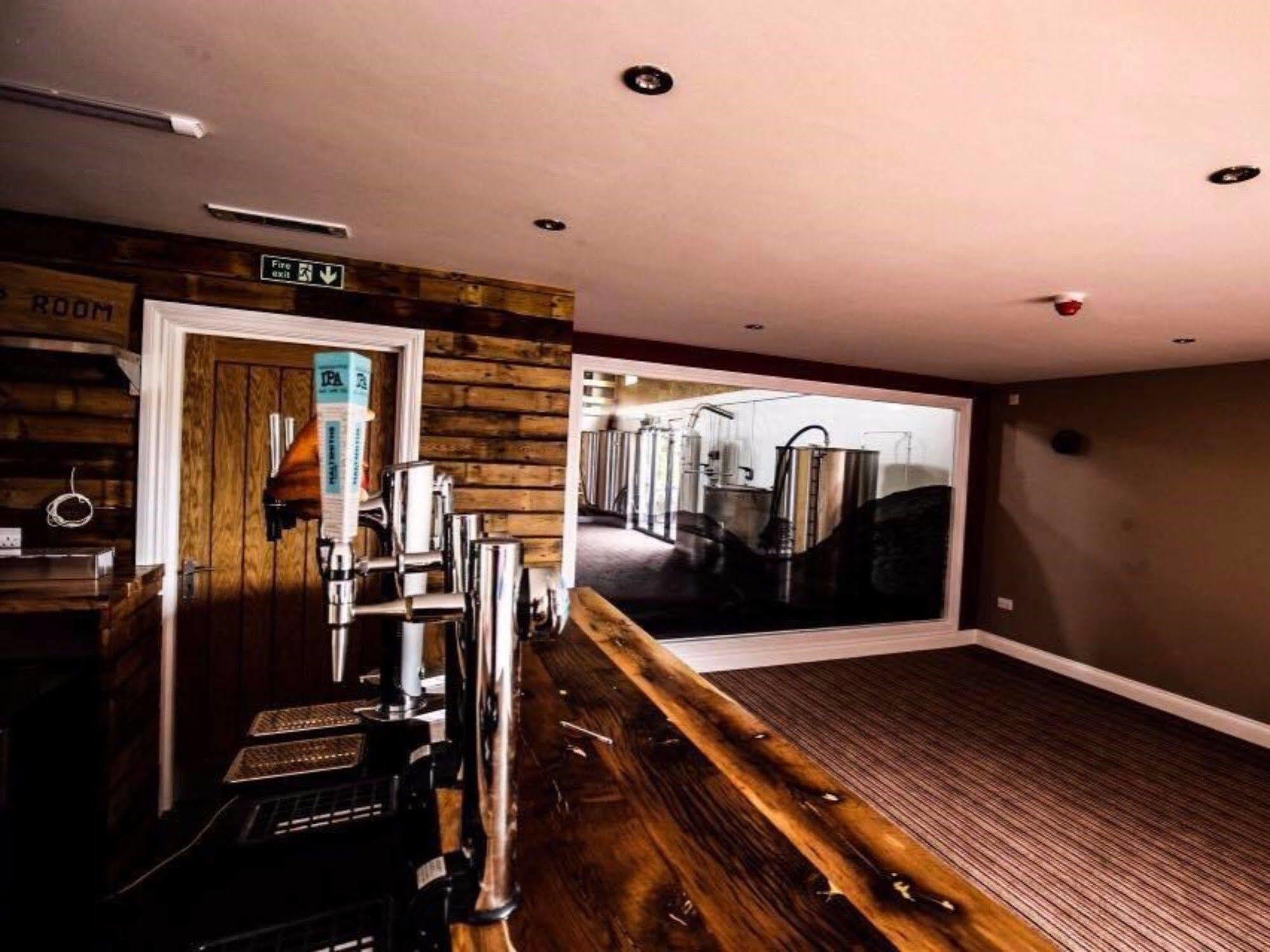 Bardon Mill The Twice Brewed Inn מראה חיצוני תמונה